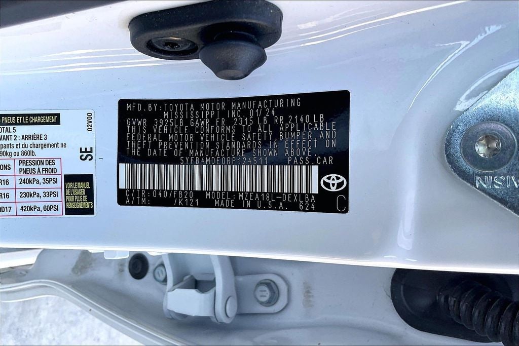 2024 Toyota Corolla LE