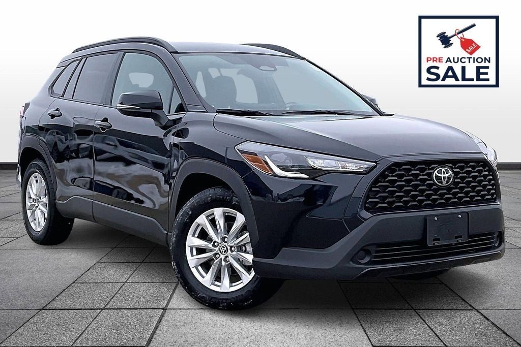 2025 Toyota Corolla Cross LE