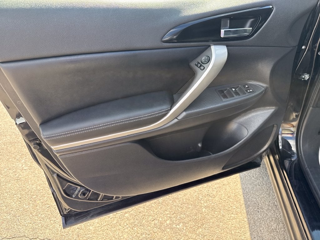 2025 Mitsubishi Eclipse Cross SE
