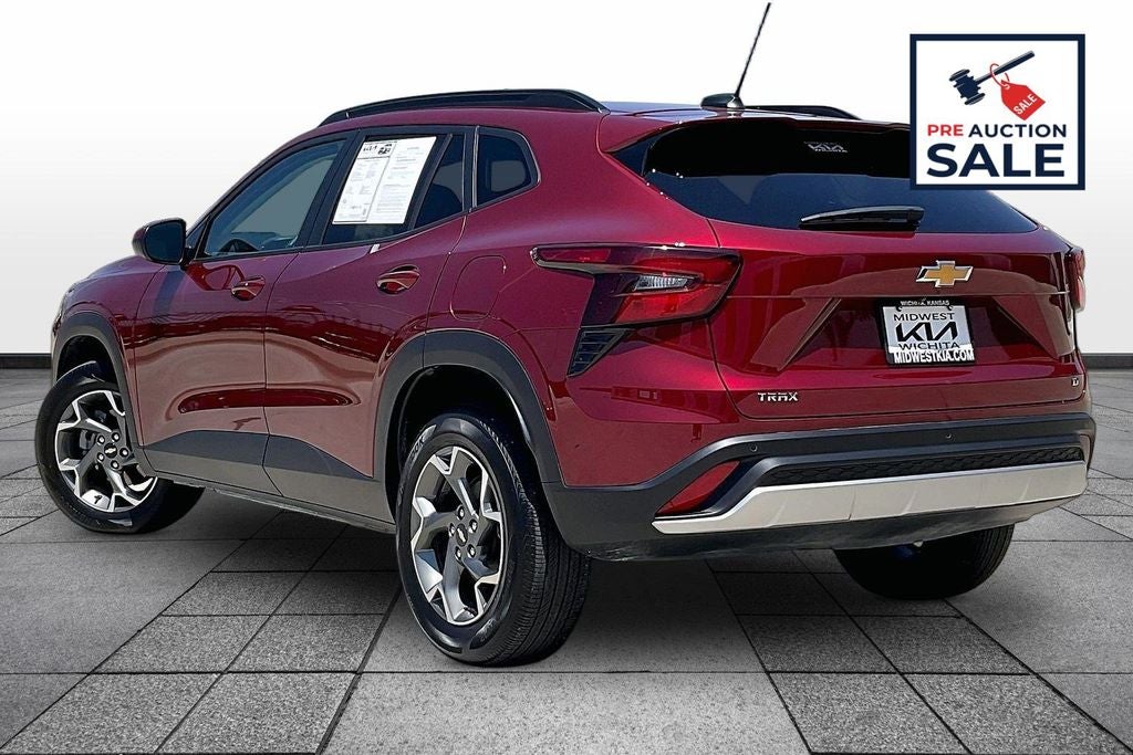 2025 Chevrolet Trax LT