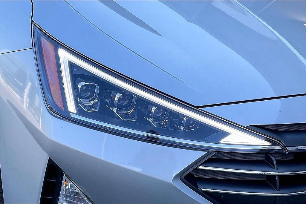 2020 Hyundai Elantra Limited