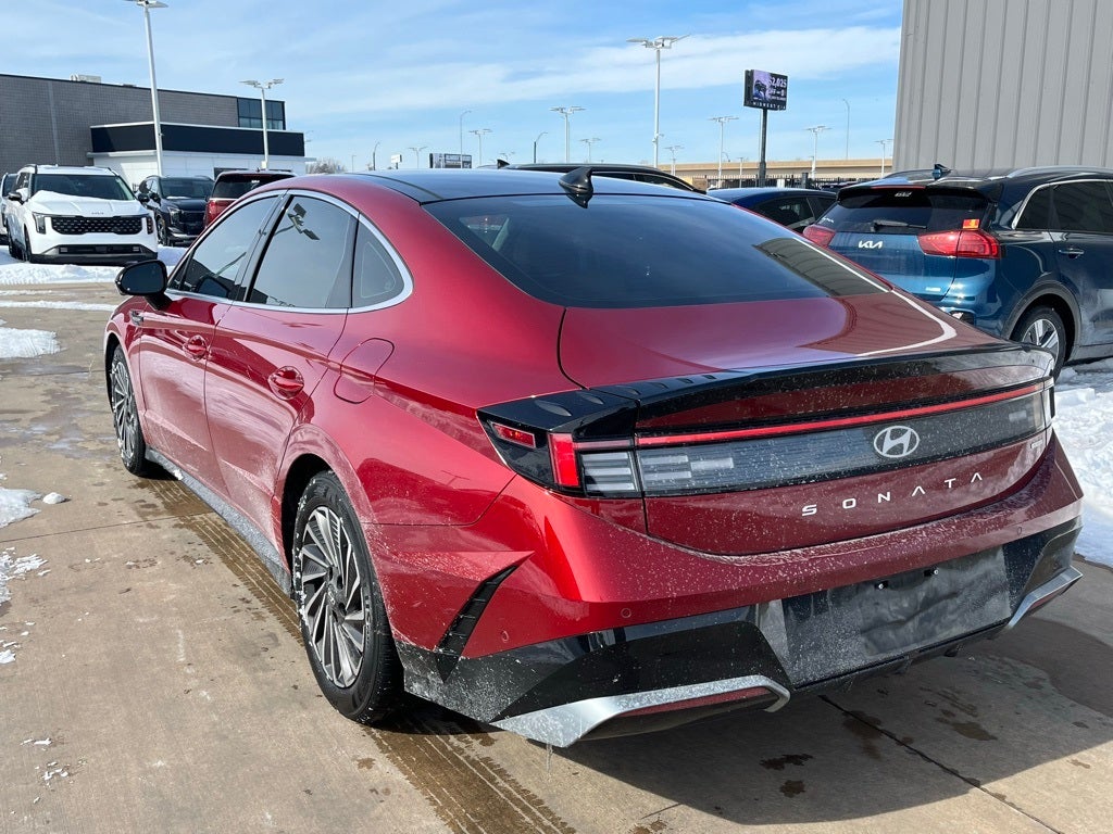 2025 Hyundai Sonata Hybrid Limited