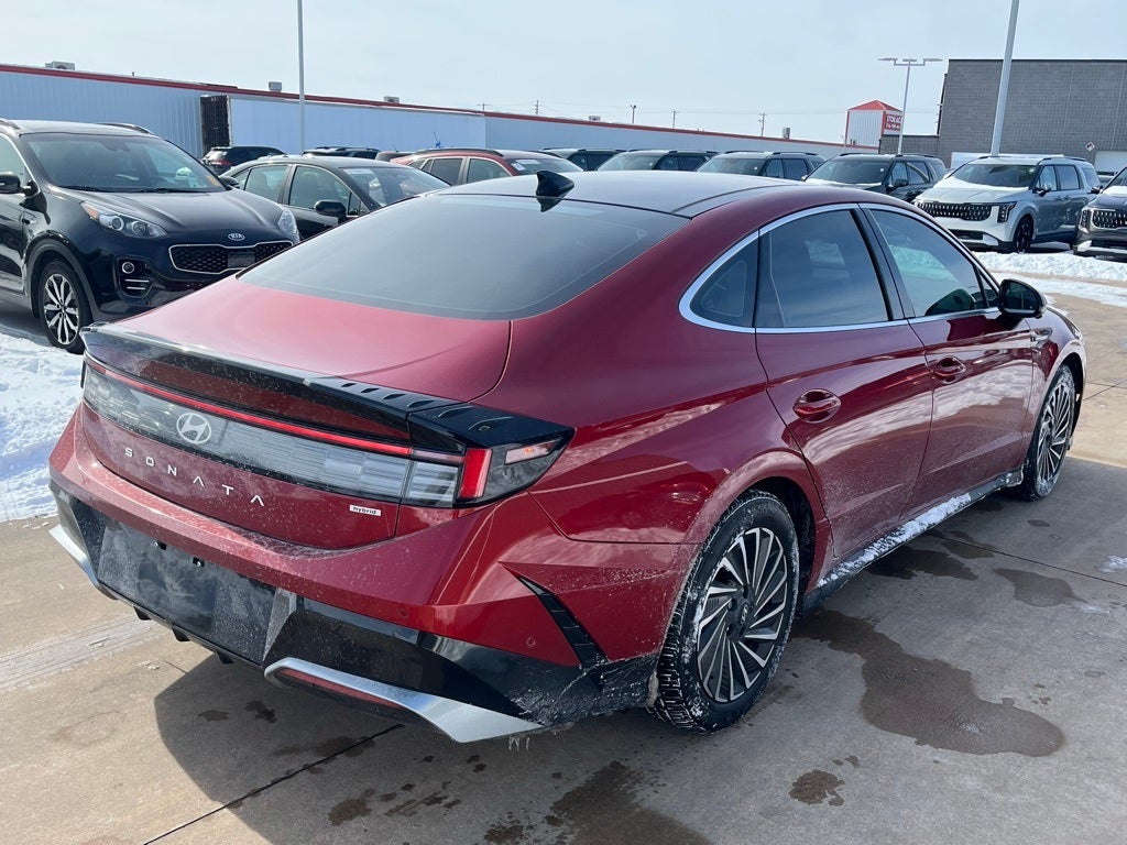 2025 Hyundai Sonata Hybrid Limited