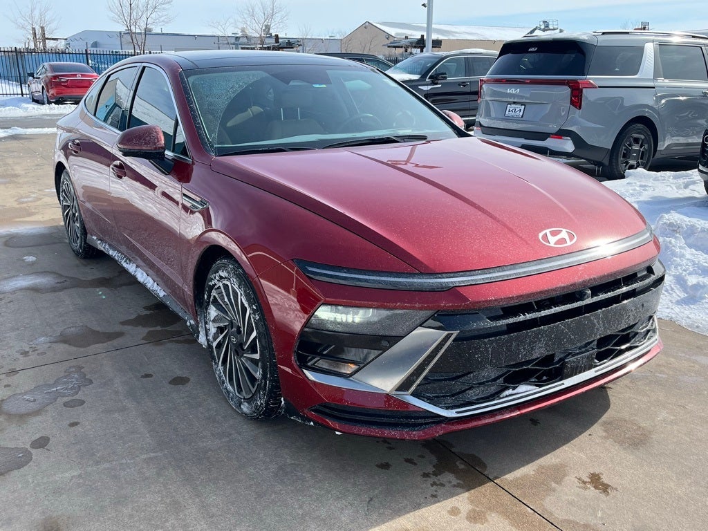 2025 Hyundai Sonata Hybrid Limited