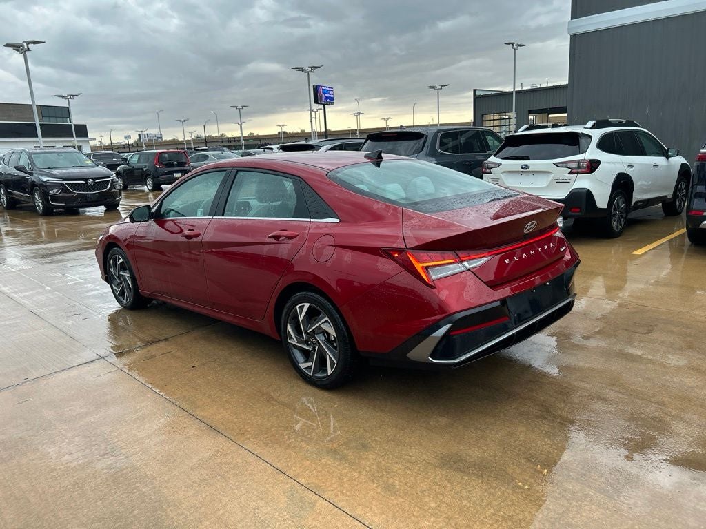 2024 Hyundai Elantra Limited