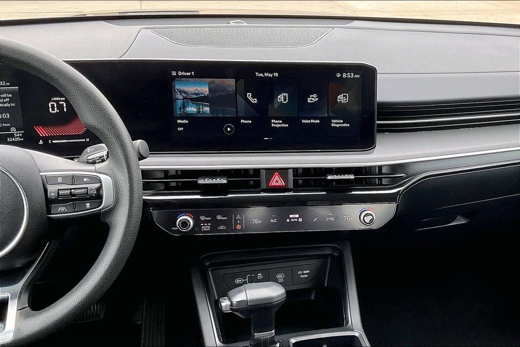 2025 Kia K5 LXS