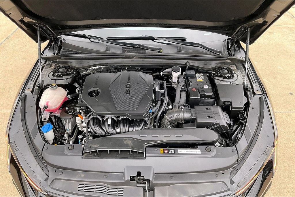 2025 Kia K5 LXS