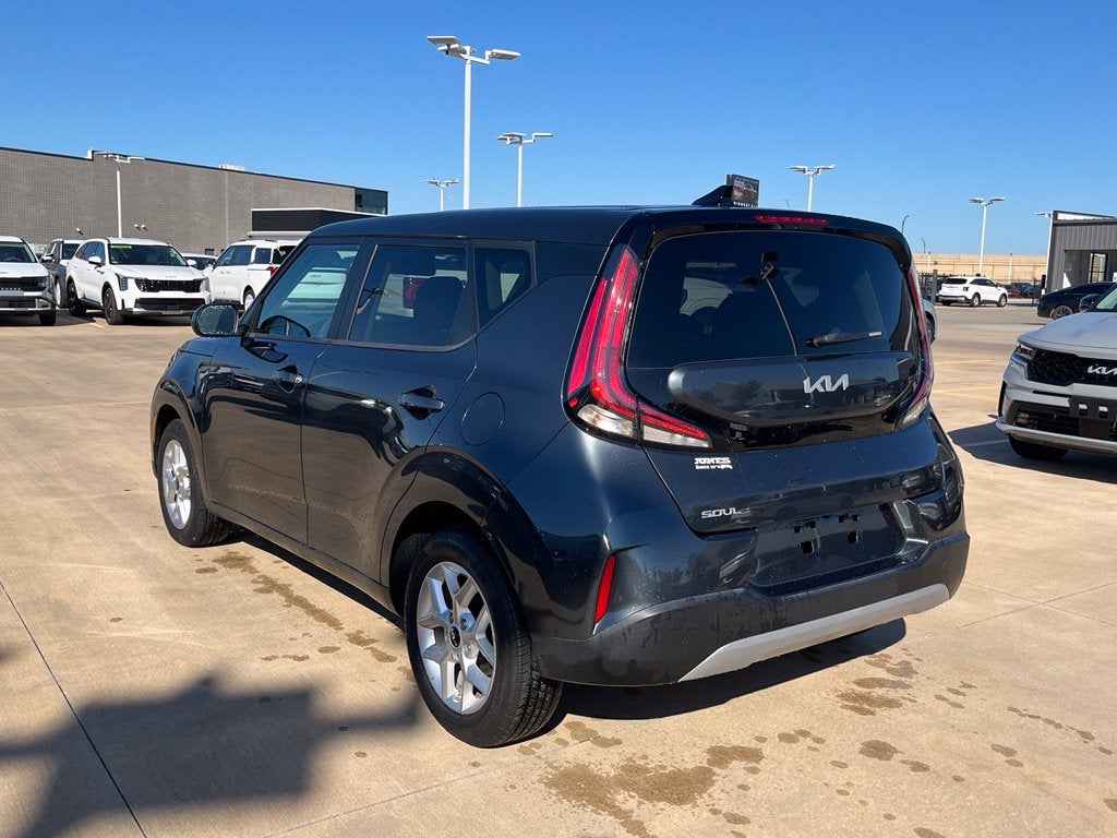 2025 Kia Soul LX