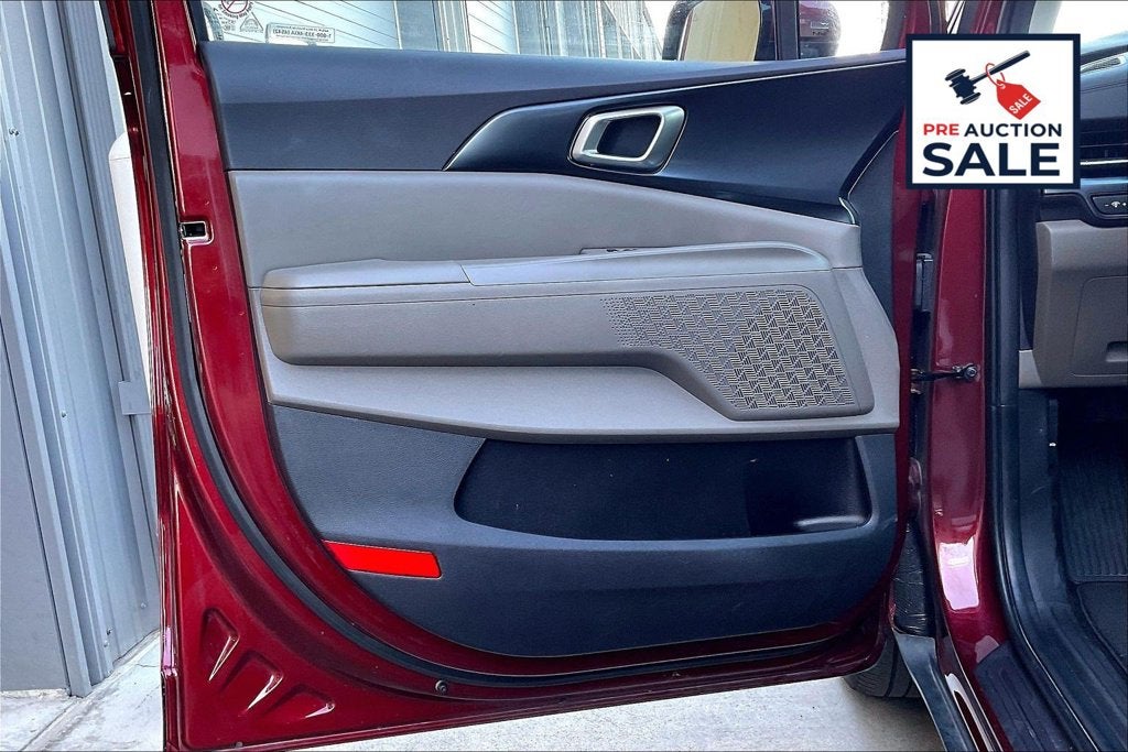 2025 Kia Carnival LXS