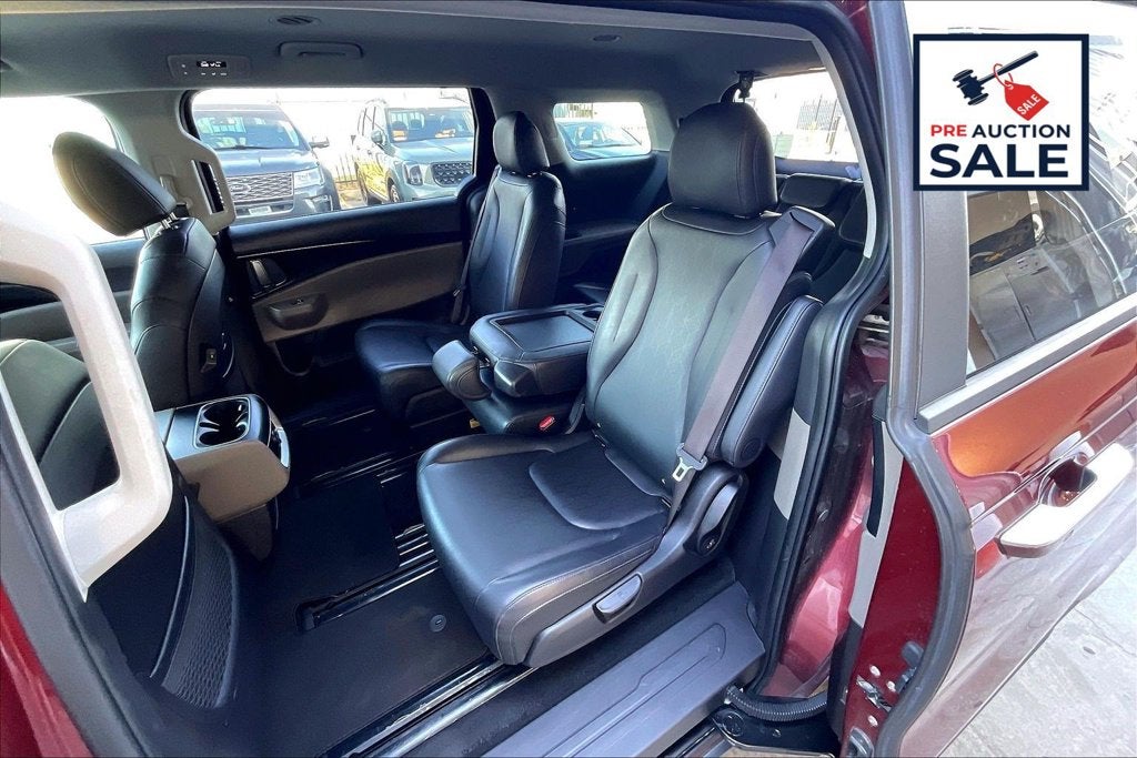 2025 Kia Carnival LXS