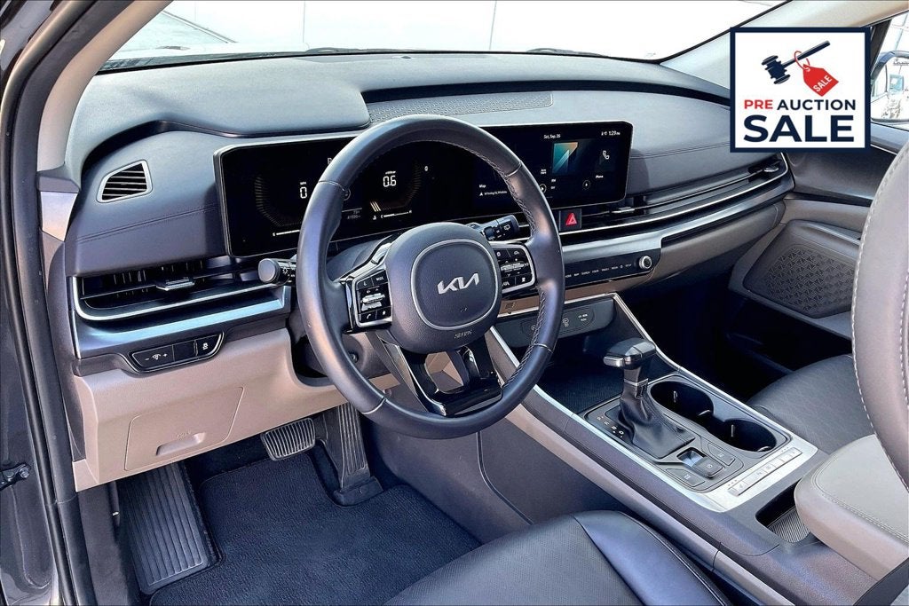 2025 Kia Carnival LXS