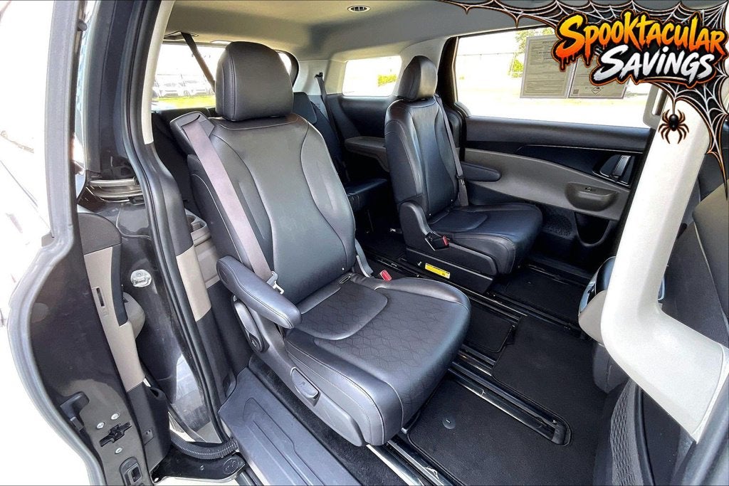 2025 Kia Carnival LXS