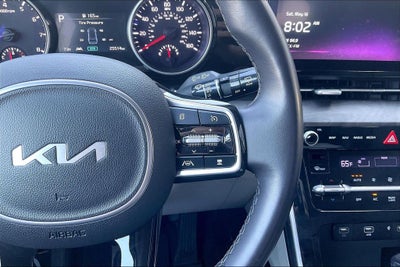 2024 Kia Carnival EX