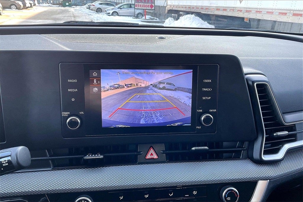 2024 Kia Sportage LX