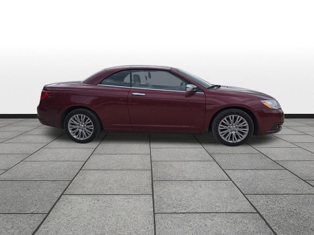 2011 Chrysler 200 Limited