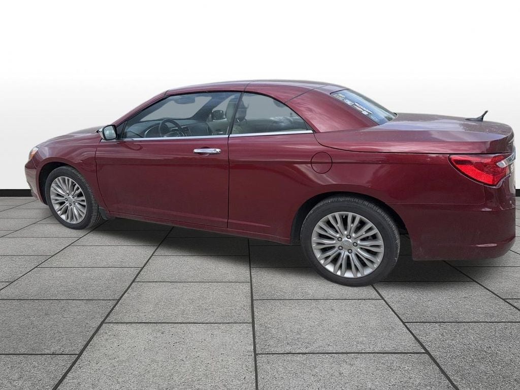 2011 Chrysler 200 Limited