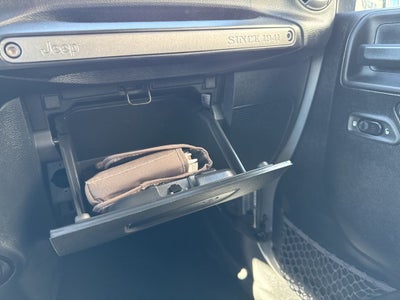 2017 Jeep Wrangler Sport 4x4