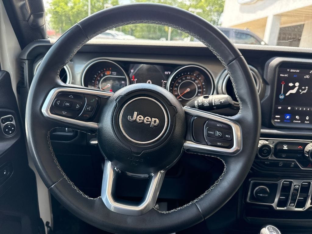 2023 Jeep Wrangler 4-Door Sahara