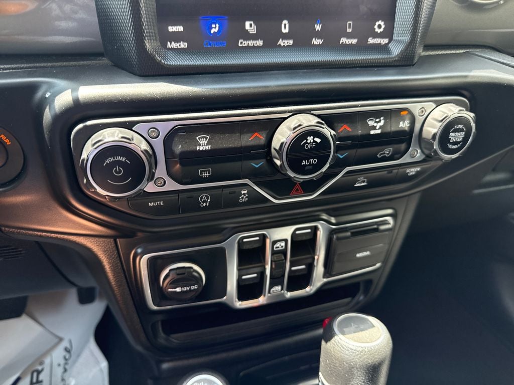 2023 Jeep Wrangler 4-Door Sahara