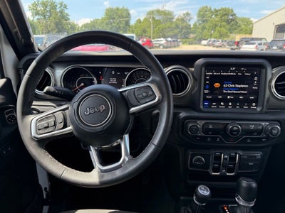 2023 Jeep Wrangler 4-Door Sahara