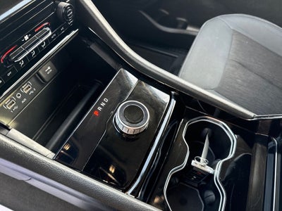 2023 Jeep Grand Cherokee Laredo 4x4