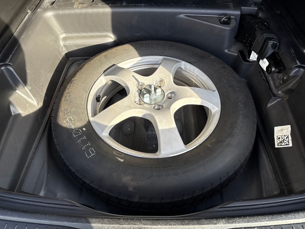 2023 Jeep Grand Cherokee Laredo 4x4