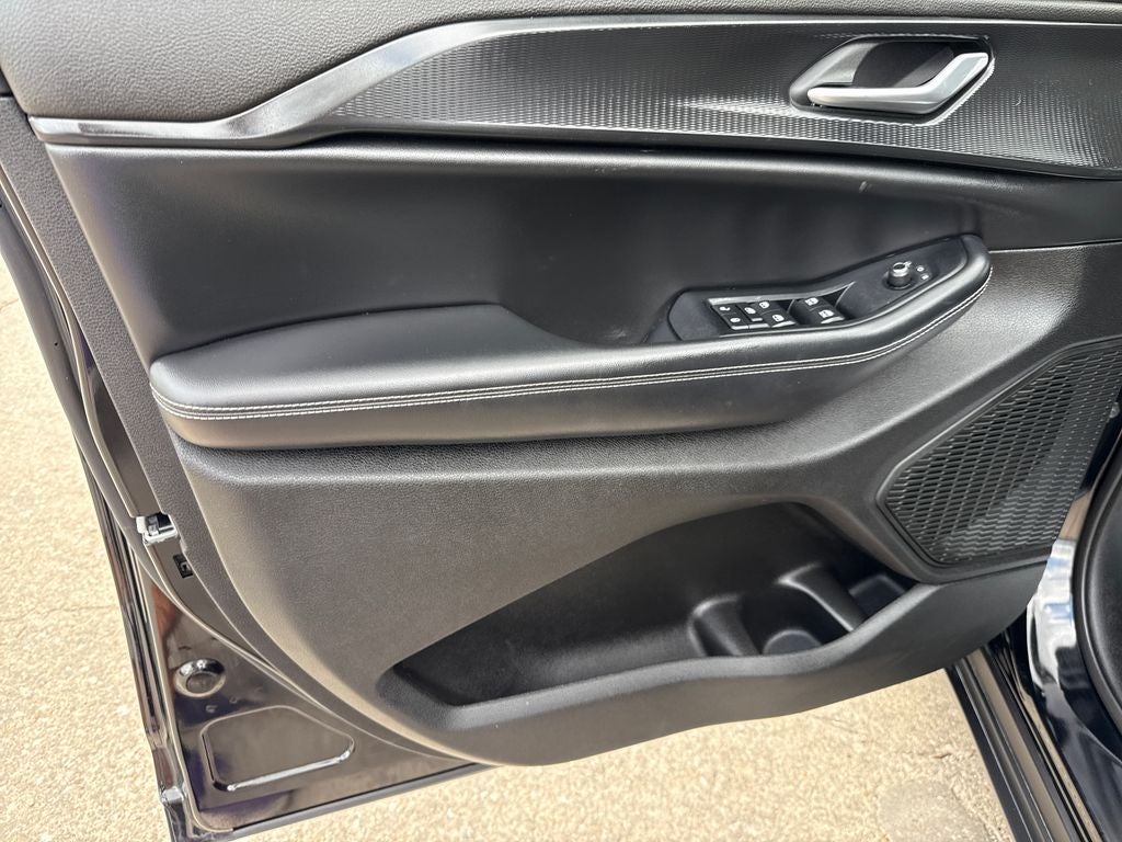 2024 Jeep Grand Cherokee Laredo 4x4
