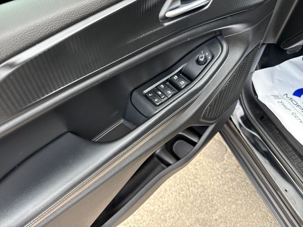 2024 Jeep Grand Cherokee Laredo 4x4