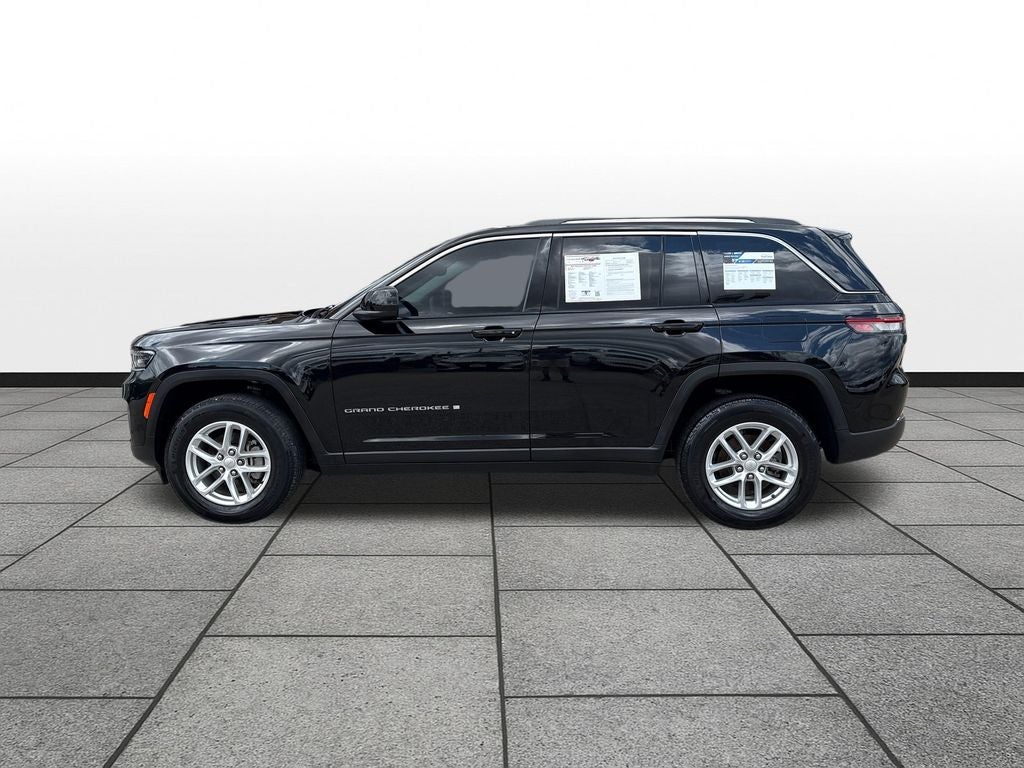2024 Jeep Grand Cherokee Laredo 4x4