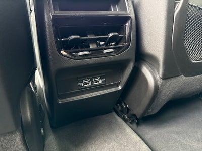 2024 Jeep Grand Cherokee Laredo 4x4