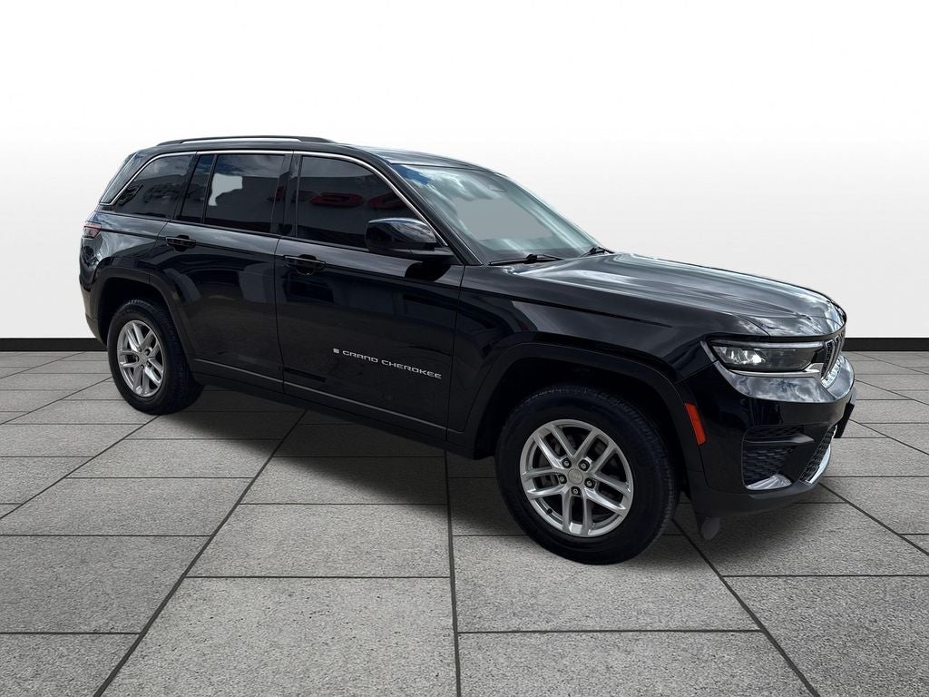 2024 Jeep Grand Cherokee Laredo 4x4