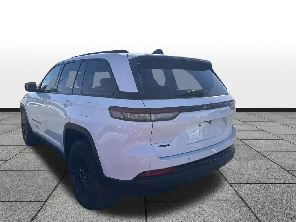 2025 Jeep Grand Cherokee Altitude 4x4