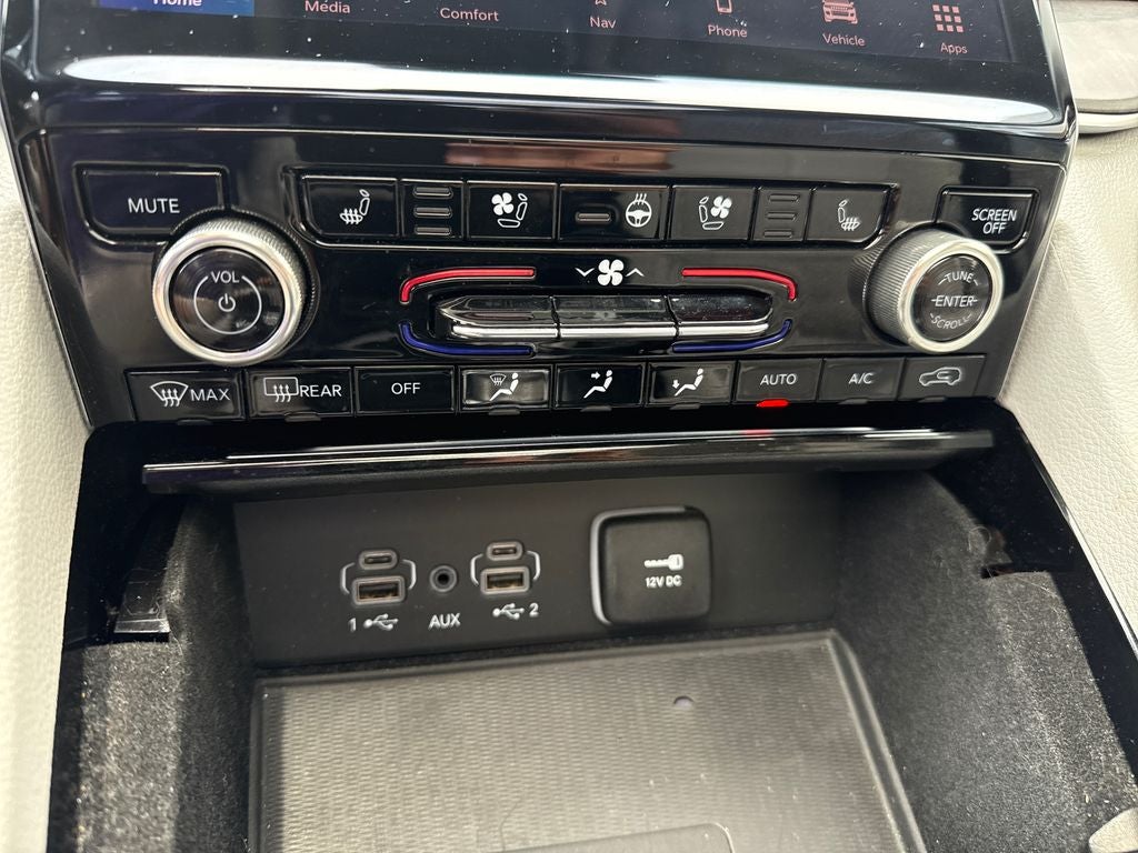 2022 Jeep Grand Cherokee L Overland 4x4