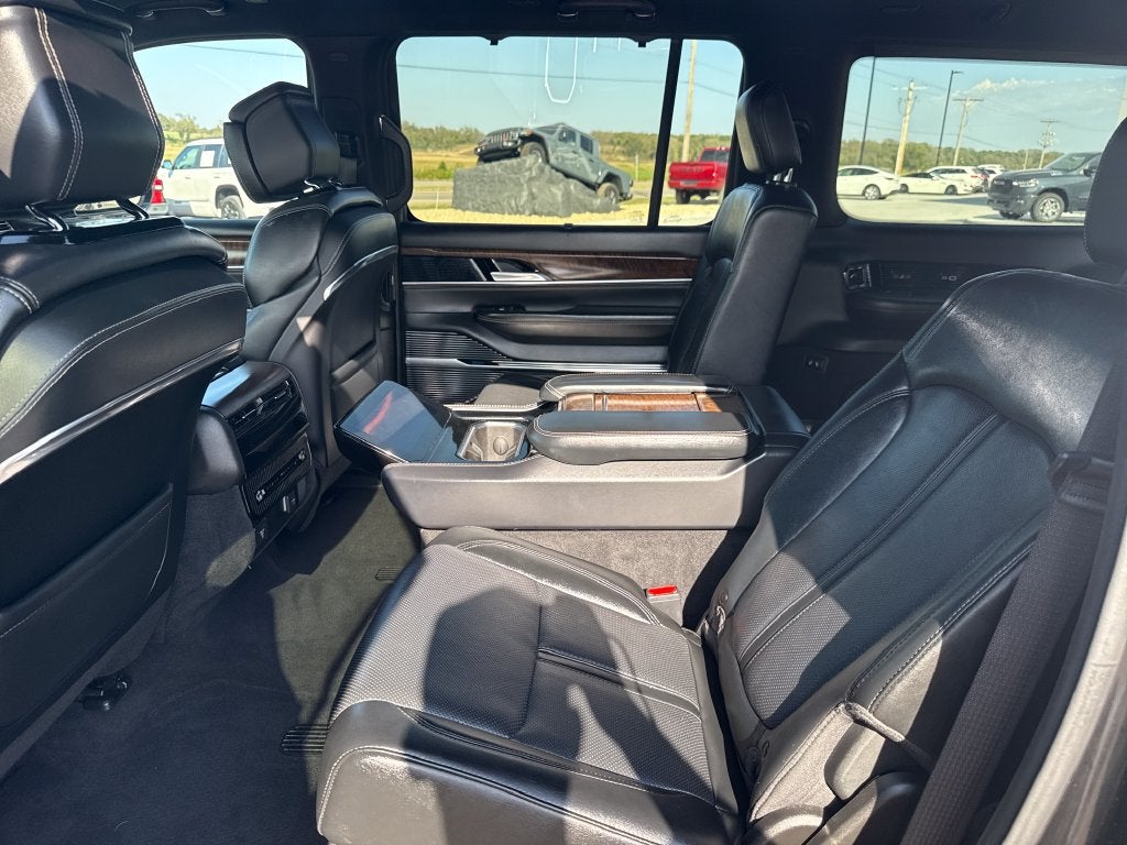 2024 Jeep Grand Wagoneer L 4x4