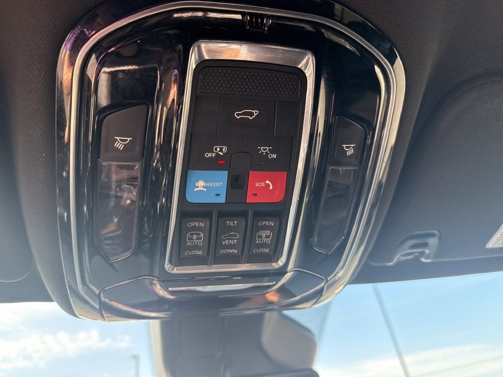 2024 Jeep Grand Wagoneer L 4x4