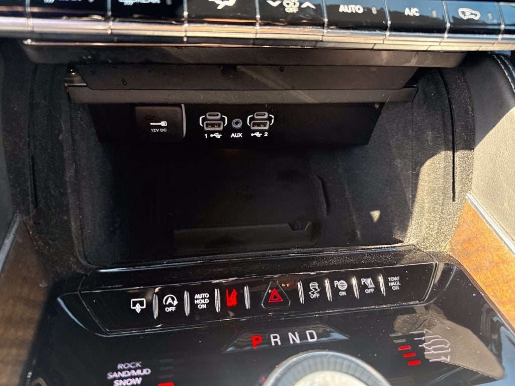 2024 Jeep Grand Wagoneer L 4x4