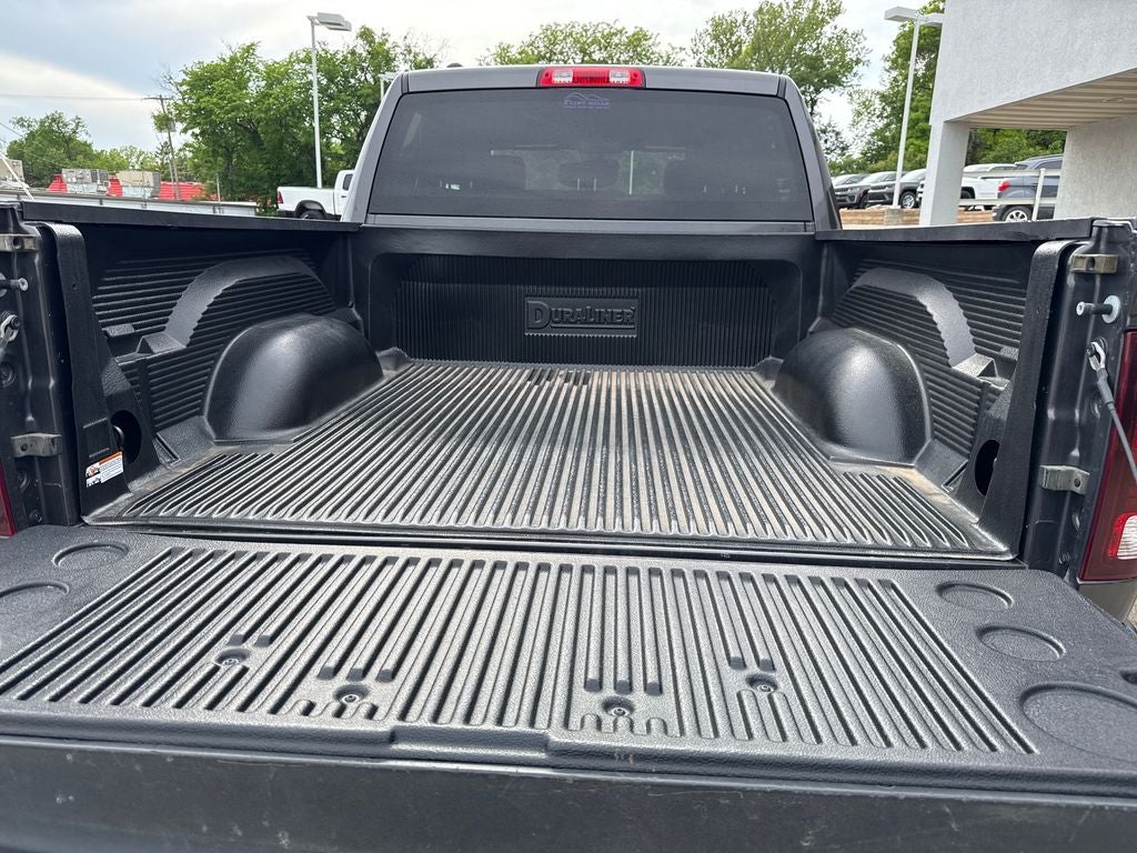 2024 RAM 1500 Classic Warlock Crew Cab 4x4 5'7' Box