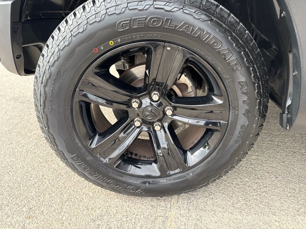 2024 RAM 1500 Classic Warlock Crew Cab 4x4 5'7' Box