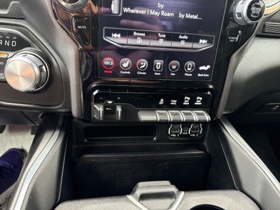 2021 RAM 1500 Laramie Crew Cab 4x4 5'7' Box