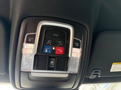 2021 RAM 1500 Laramie Crew Cab 4x4 5'7' Box