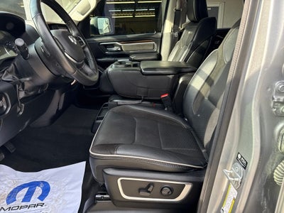 2022 RAM 1500 Laramie Crew Cab 4x4 5'7' Box