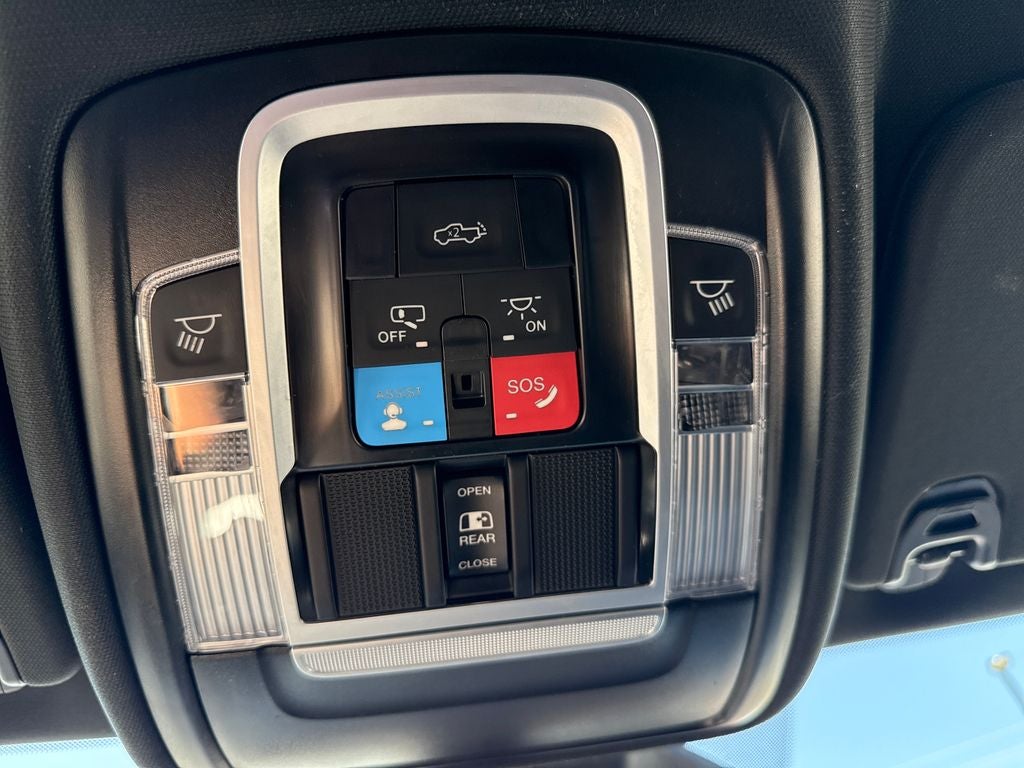 2025 RAM 1500 Rebel Crew Cab 4x4 5'7' Box