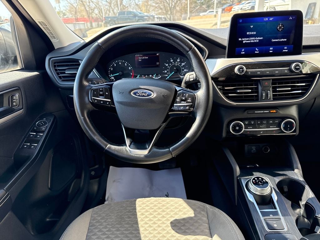 2022 Ford Escape SE