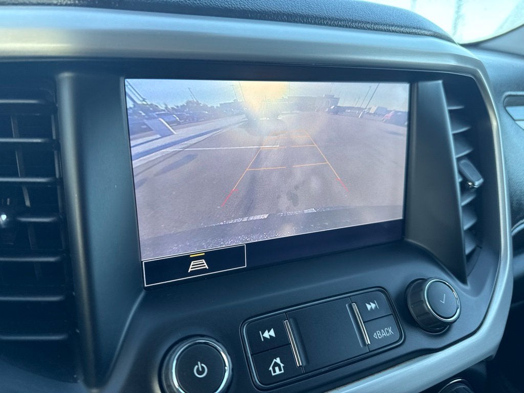 2023 GMC Acadia AWD SLT