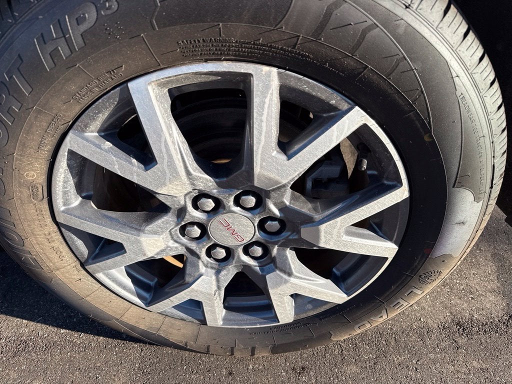 2023 GMC Acadia AWD SLT