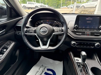 2021 Nissan Altima SR VC-Turbo FWD