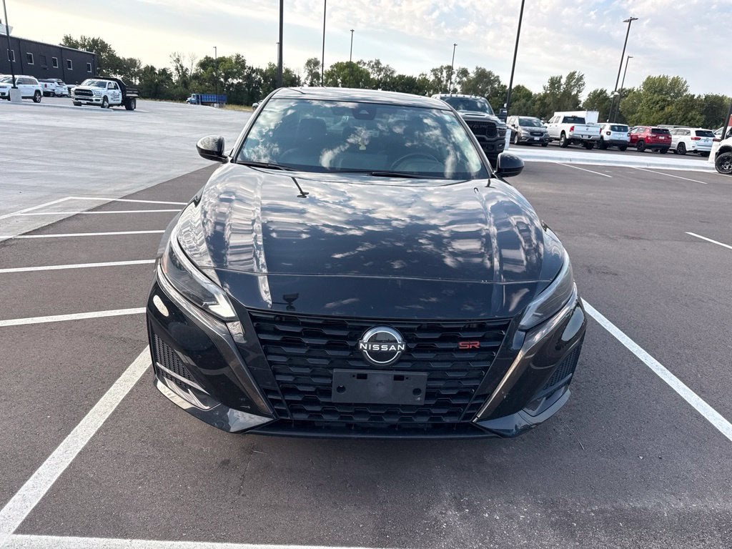 2023 Nissan Altima SR Intelligent AWD