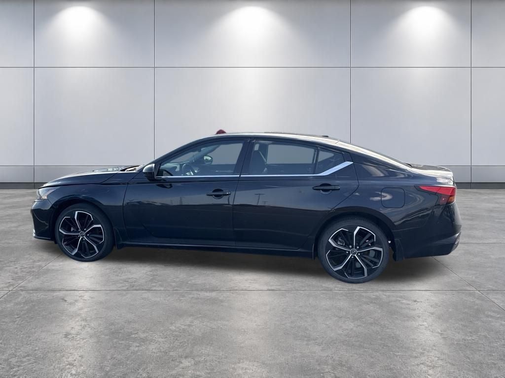 2023 Nissan Altima SR Intelligent AWD