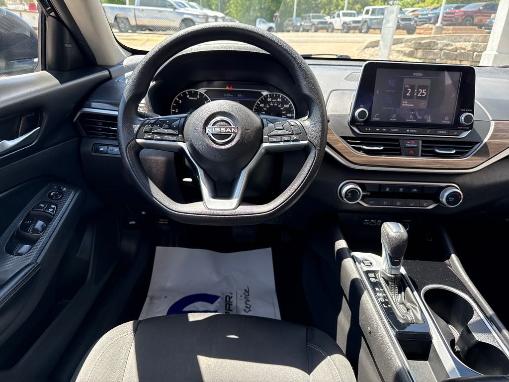 2024 Nissan Altima SV FWD