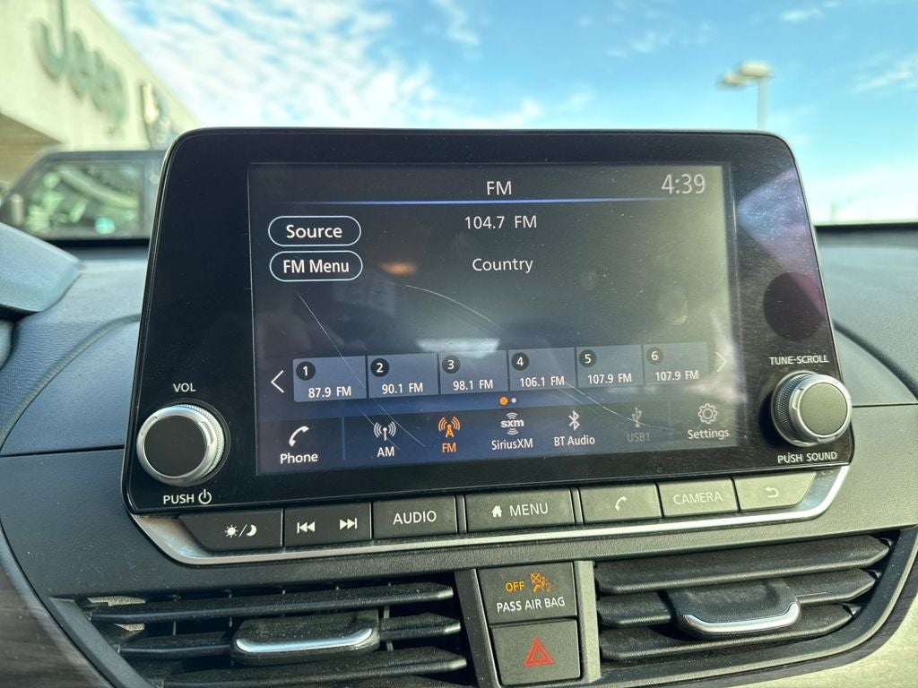 2024 Nissan Altima SV FWD